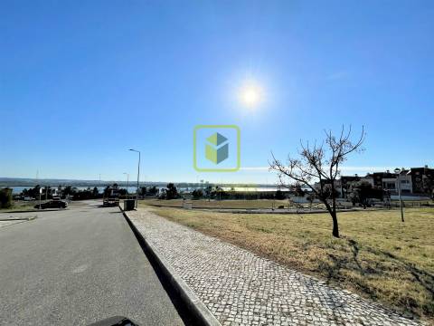 Lote de Terreno