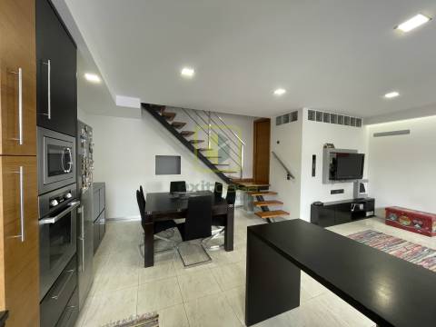 Moradia T2 com Terraço