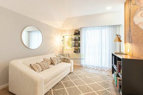 Apartamento T4 Duplex