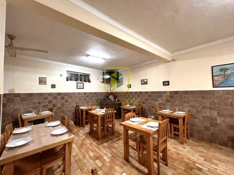 Restaurante-Bar