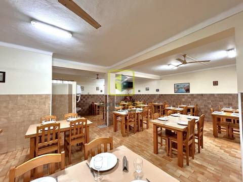 Restaurante-Bar