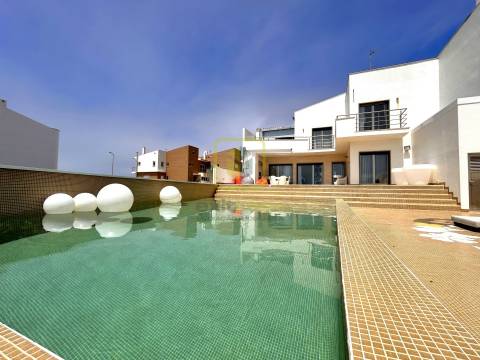 Moradia de Luxo