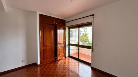 Apartamento T2 para arrendar