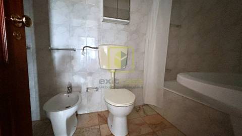Apartamento T2 para arrendar