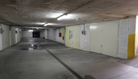 Garagem Fechada