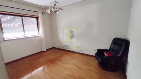 Apartamento T3 na Praia da Barra