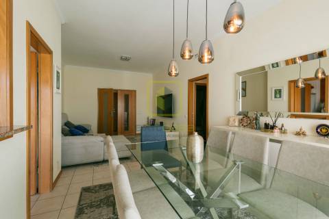 Apartamento T2 à Beira-Mar