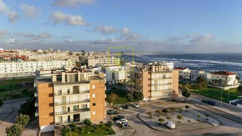 Apartamento T2 à Beira-Mar