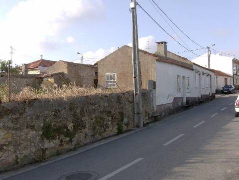 Terreno para Construção - 4 Frentes | Paramos, Espinho, Aveiro