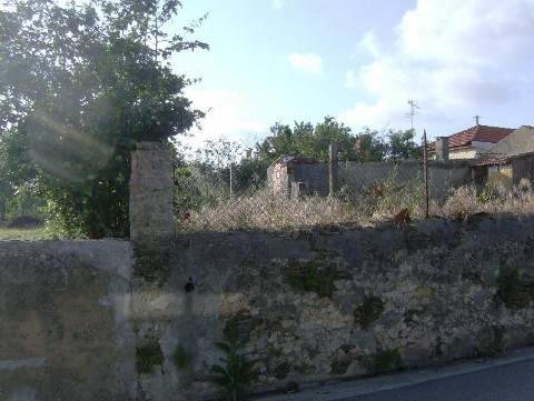 Terreno para Construção - 4 Frentes | Paramos, Espinho, Aveiro