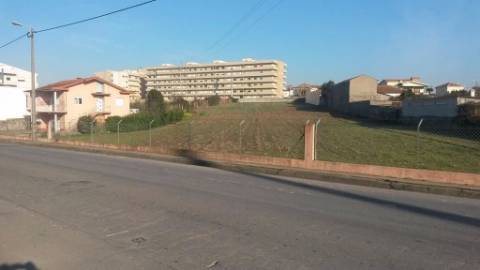 Terreno para Construção - 6.600 m² | São Romão do Coronado, Trofa