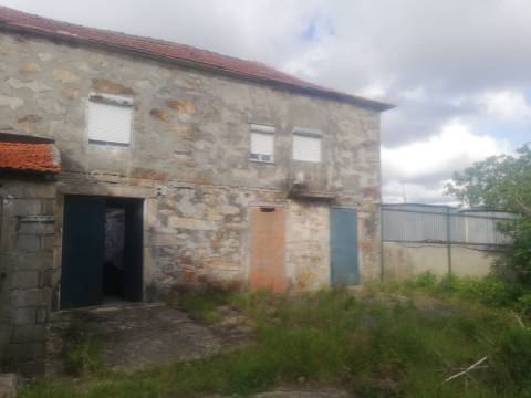 Moradia + Terreno - 6.558 m² | Fânzeres, Gondomar, Porto