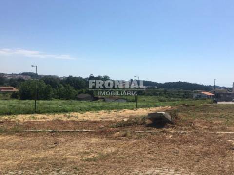 Moradia T4 – Madalena