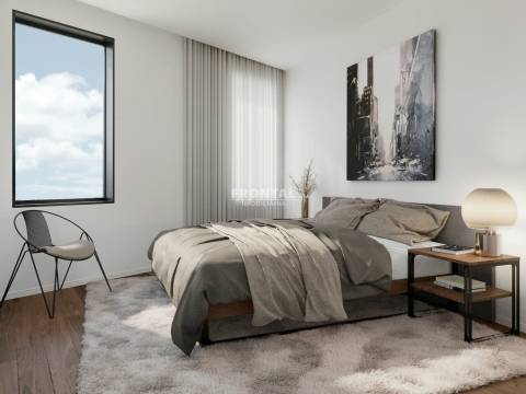 Apartamento T1+1 com Jardim Privativo | Cedofeita, Porto