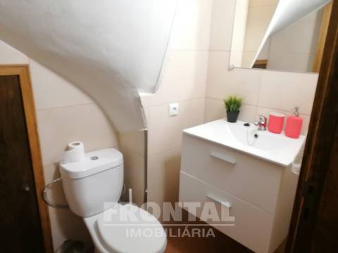 Moradia T3 Venda em Cedofeita, Santo Ildefonso, Sé, Miragaia, São Nicolau e Vitória,Porto