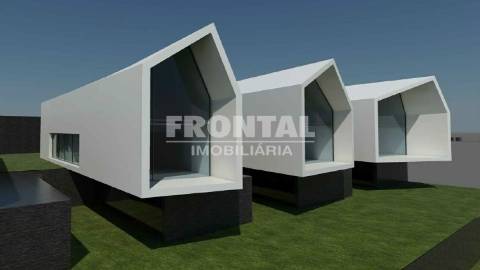 Conjunto de Terrenos com Potencial Único de Construção | Valbom, Gondomar