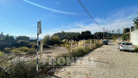 Conjunto de Terrenos com Potencial Único de Construção | Valbom, Gondomar