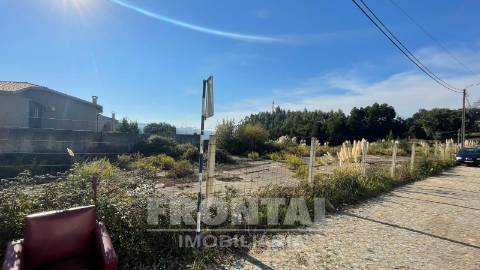 Conjunto de Terrenos com Potencial Único de Construção | Valbom, Gondomar