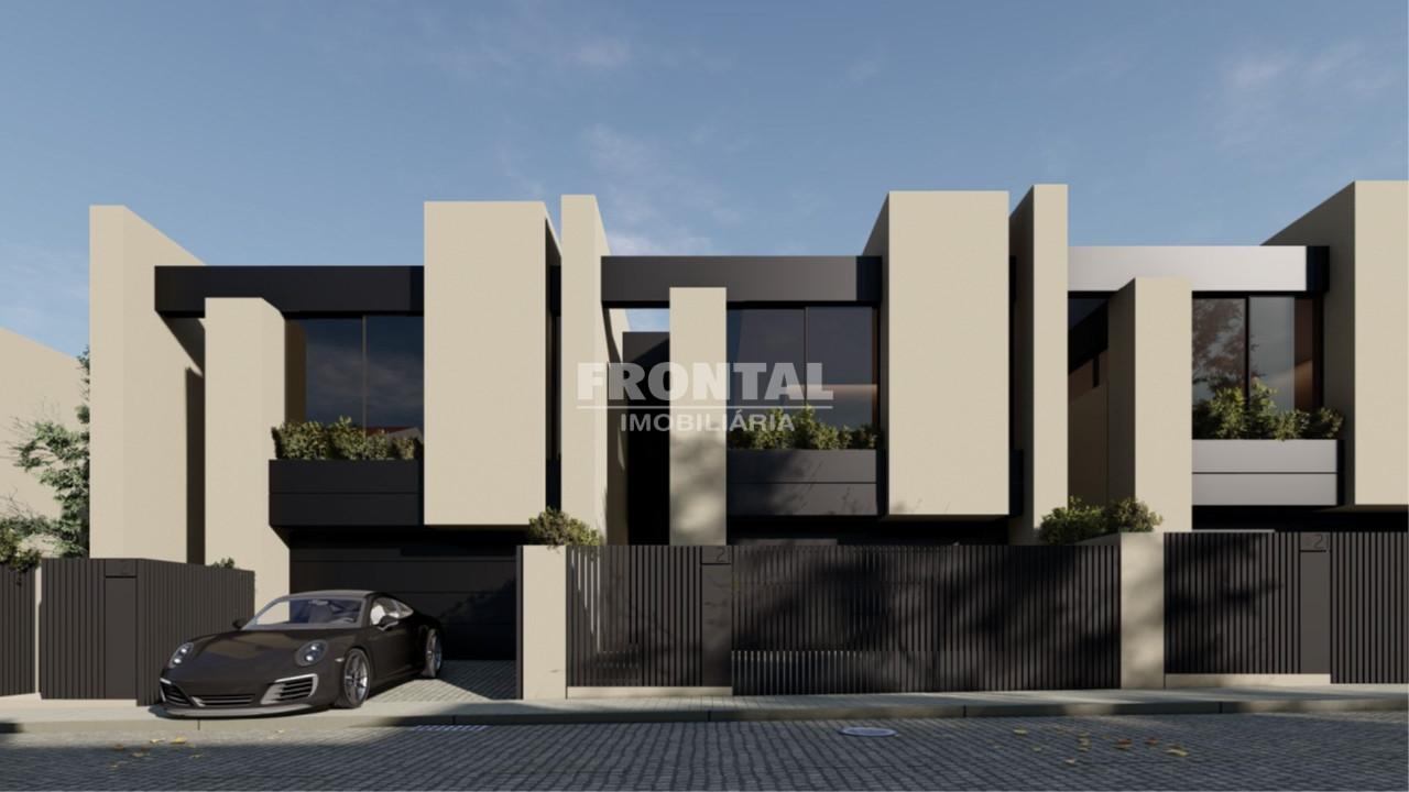 Moradia T3 Nova em São Pedro da Cova