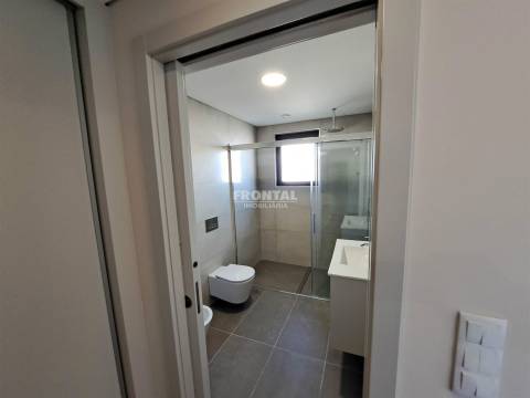 Apartamento T4 - Arquitetura Contemporânea | Boavista, Porto