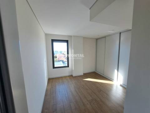 Apartamento T4 - Arquitetura Contemporânea | Boavista, Porto