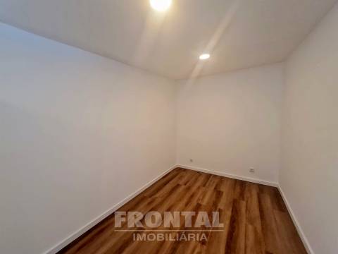 Moradia T1+1 Impecável e Renovada à venda | Paranhos, Porto