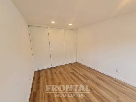 Moradia T1+1 Impecável e Renovada à venda | Paranhos, Porto