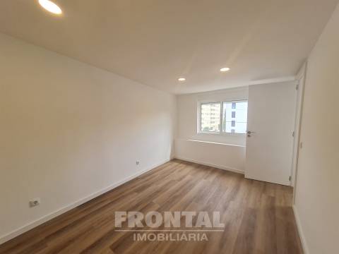Moradia T1+1 Impecável e Renovada à venda | Paranhos, Porto
