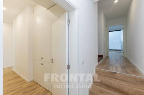 Moradia T4 + T2 com Vistas Deslumbrantes sobre o Rio Douro – Possibilidade de Permuta