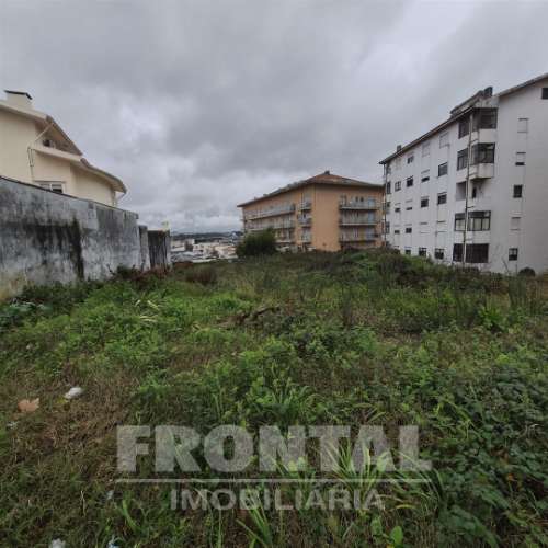 Terreno para Construção – 828 m² | Junto ao Metro Rio Tinto, Gondomar