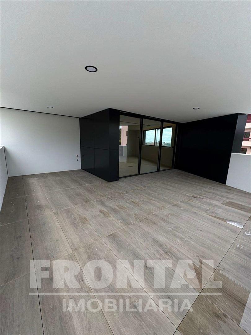 T4 com varanda | GONDOMAR