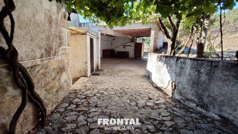 Moradia T4 com Quintinha em Azevedo, Caminha, Viana do Castelo
