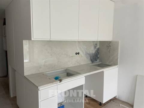 Apartamento T0 na Baixa do Porto