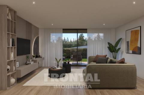 Moradias T4 com 3 Suítes e Jardim | Gondim, Maia