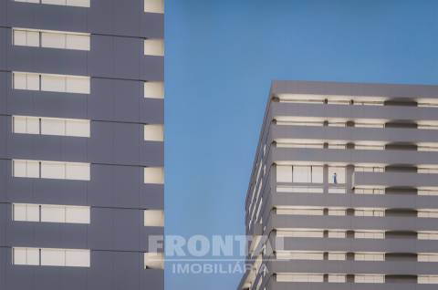 Apartamento T4 Venda em Ramalde,Porto