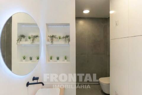 Apartamento T0+1 | Localização Premium Junto ao Metro e El Corte Inglés