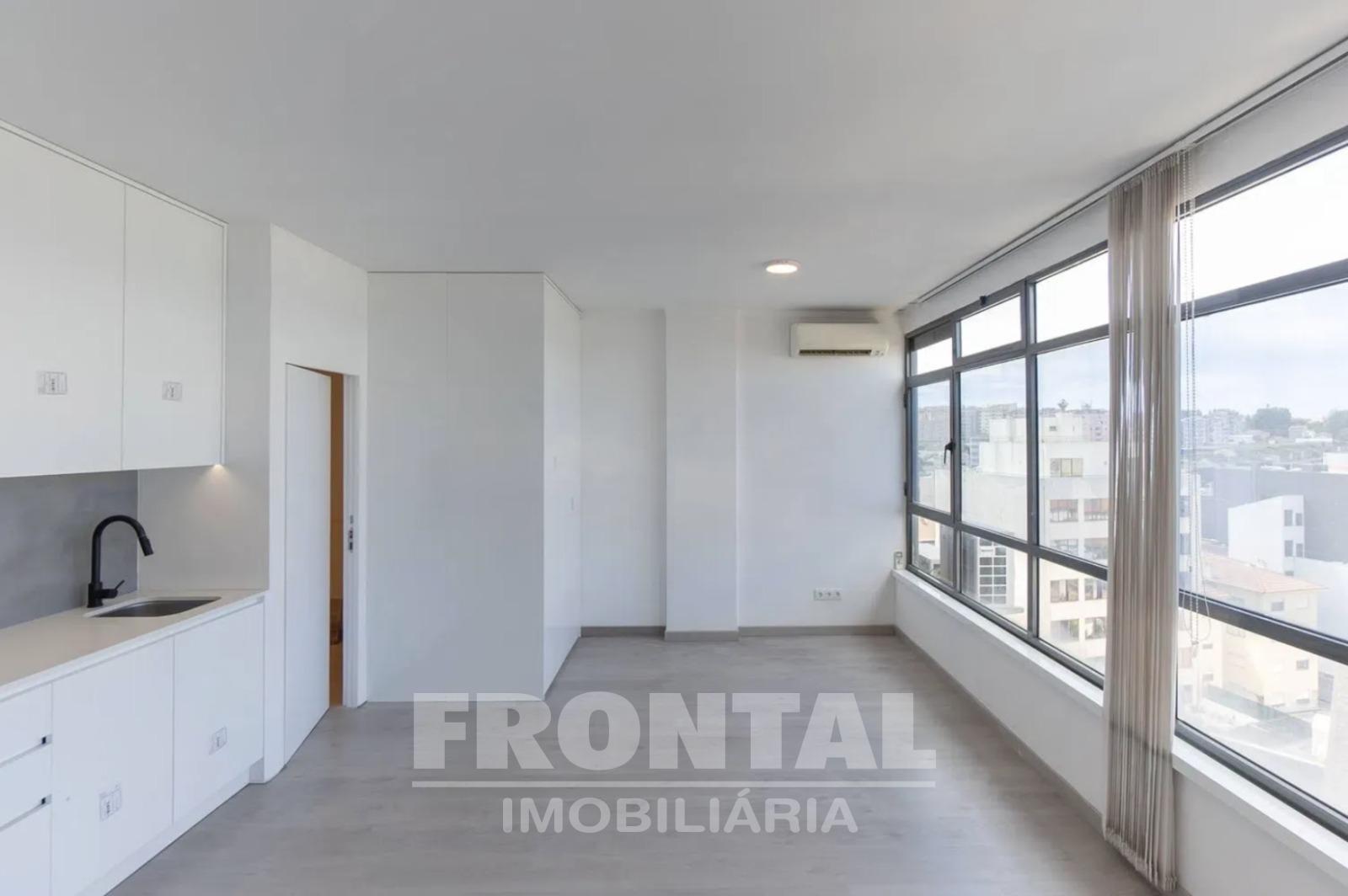 Apartamento T0+1 | Localização Premium Junto ao Metro e El Corte Inglés