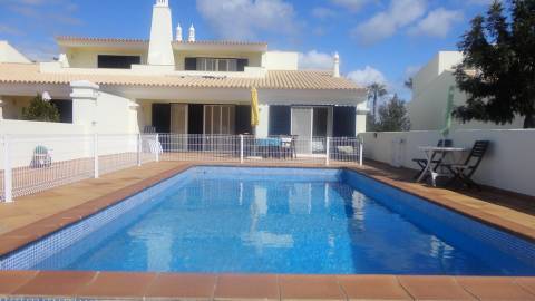 Moradia em Banda T3 Venda em Castro Marim,Castro Marim