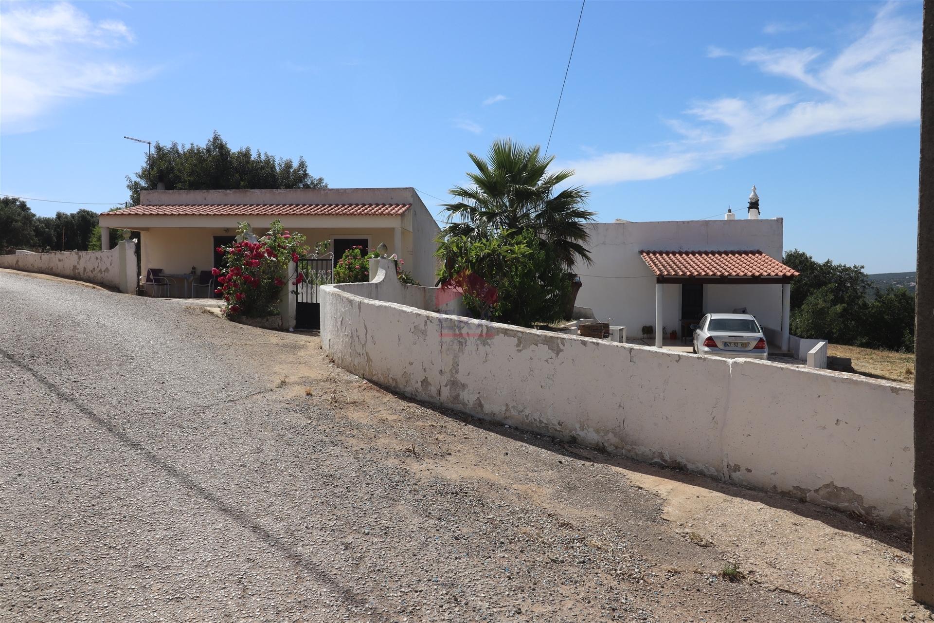 Moradia Isolada T4 Venda em Santa Bárbara de Nexe,Faro