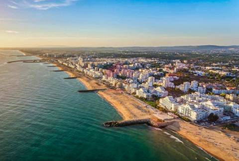 Moradia Geminada T4 Venda em Quarteira,Loulé