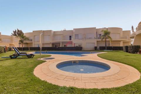 Apartamento T1 Venda em Quarteira,Loulé