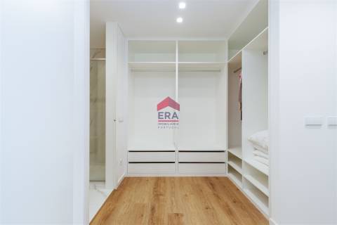 Apartamento T4 Venda em Olhão,Olhão