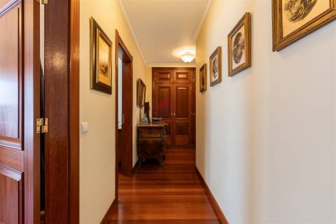 Apartamento T4 Venda em Faro (Sé e São Pedro),Faro