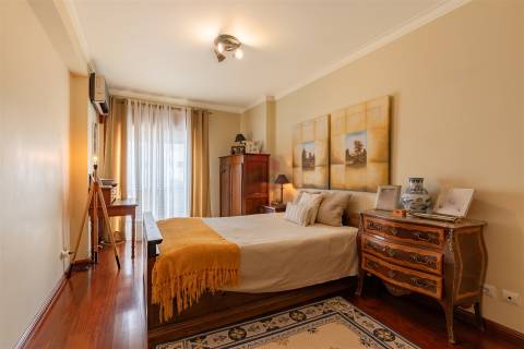 Apartamento T4 Venda em Faro (Sé e São Pedro),Faro