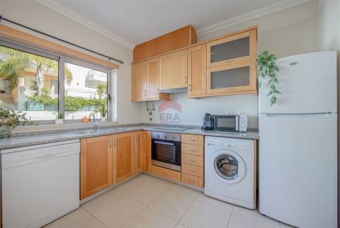 Moradia T2 Venda em Albufeira e Olhos de Água,Albufeira