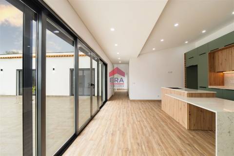 Moradia Isolada T3 Venda em Loulé (São Clemente),Loulé