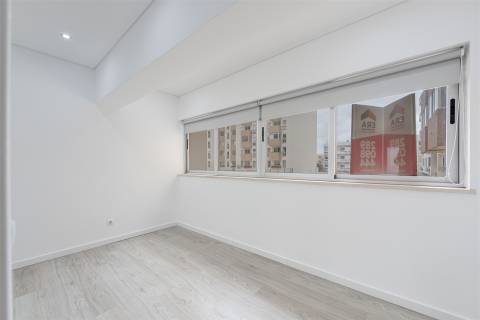 Apartamento T3 Venda em Faro (Sé e São Pedro),Faro