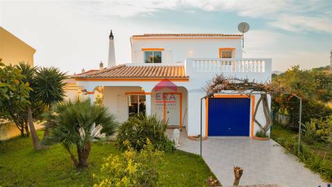 Moradia T3 Venda em Quelfes,Olhão