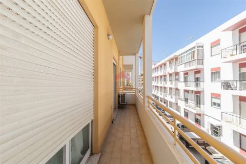 Apartamento T3 Venda em Olhão,Olhão