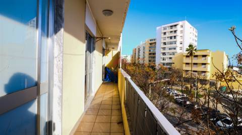 Apartamento T3 Venda em Faro (Sé e São Pedro),Faro